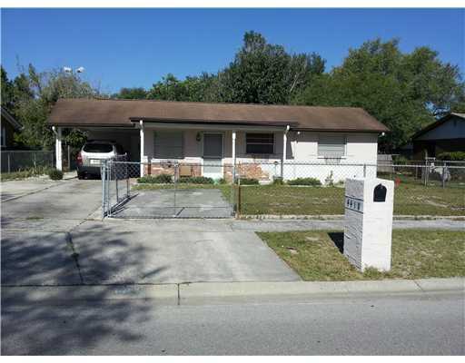 Property Photo:  4418 Atwood Drive  FL 33610 