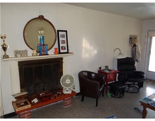 Property Photo: 2609 Tifton Street FL 33711