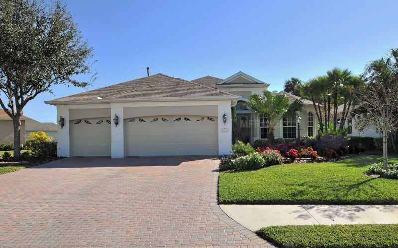 Property Photo: 7621 Charleston Street FL 34201