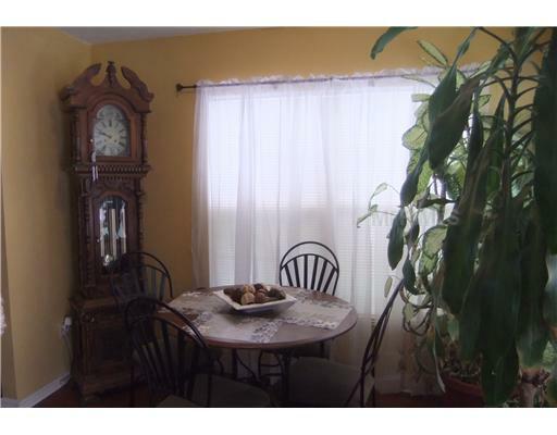 Property Photo:  1209 Alexandros Oak Place  FL 33619 