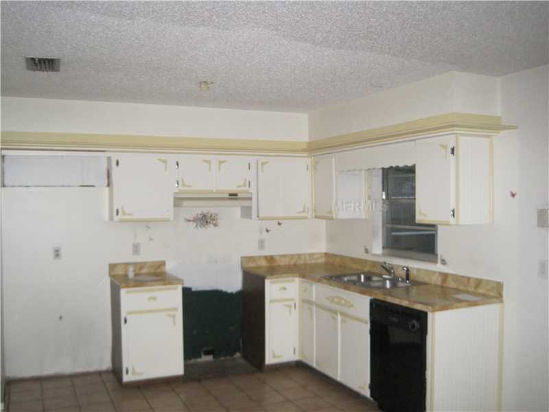 Property Photo:  1324 Renee Avenue  FL 32825 