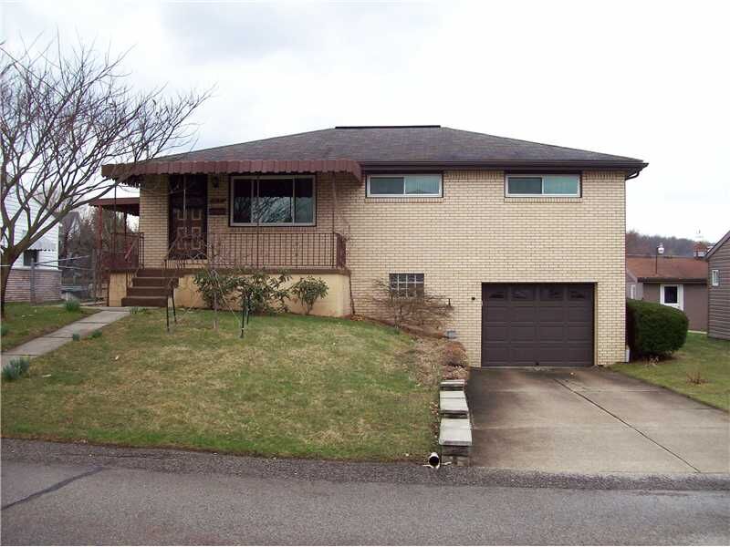 Property Photo:  414 Orchard  PA 15683 