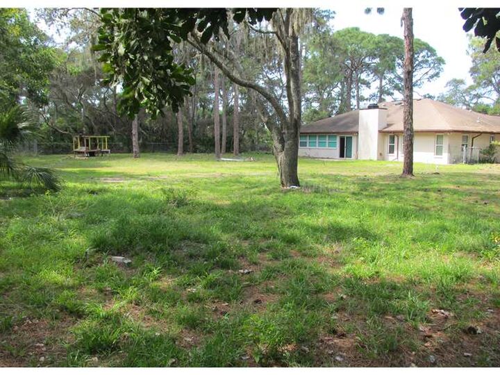 Property Photo: 5841 S Miami Road FL 34293
