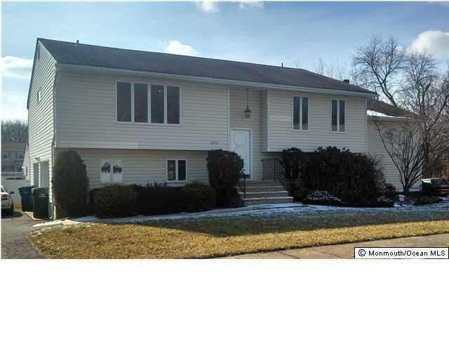 Property Photo:  1206 Thomas Avenue  NJ 07712 