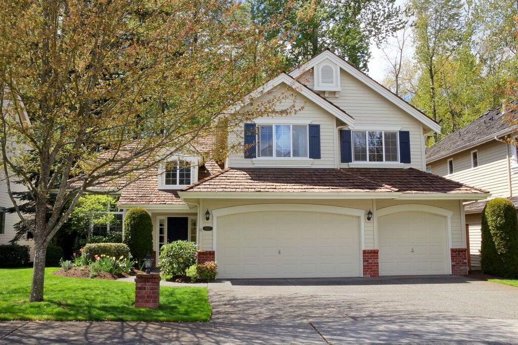 Property Photo: 15217 80th Ave NE WA 98028