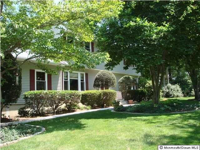 Property Photo:  4 American Way  NJ 07733 