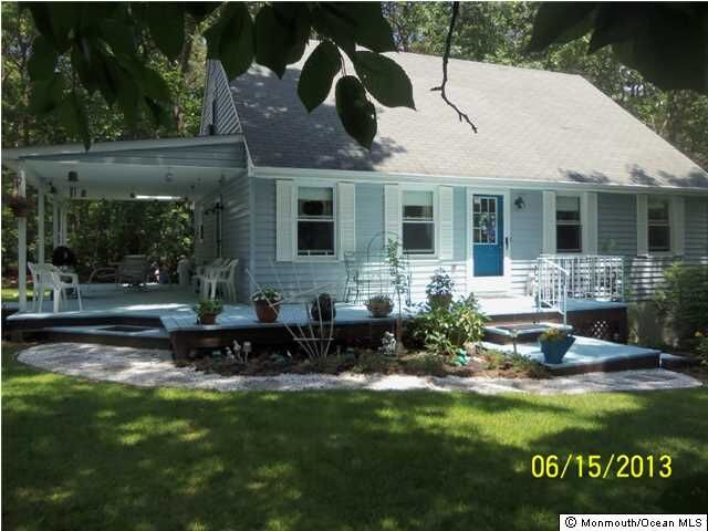 Property Photo:  27 Hopkins Road  NJ 08533 