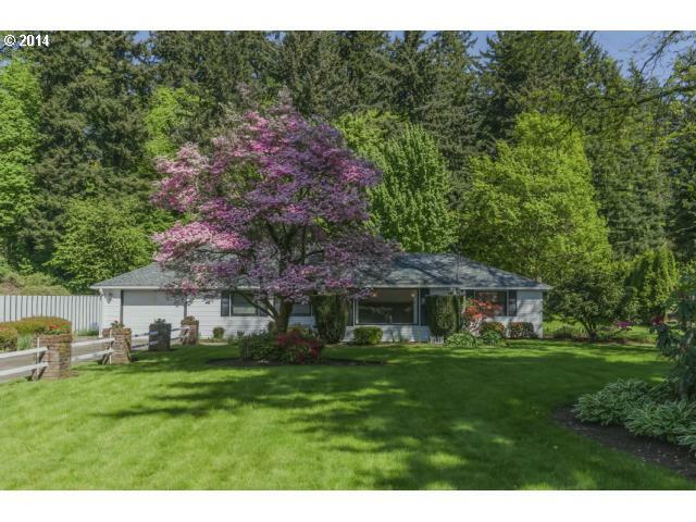 Property Photo: 5713 Alki Rd WA 98663
