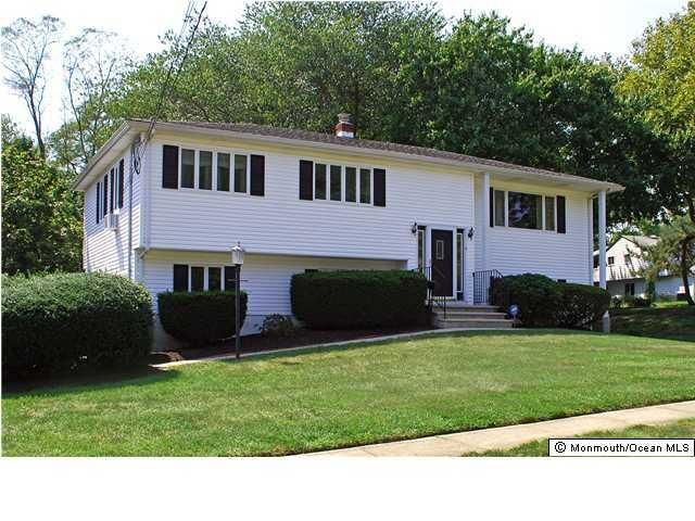 Property Photo:  6 Elinor Street  NJ 07748 