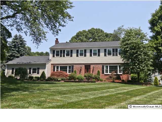 Property Photo:  10 Heather Hill Way  NJ 07733 