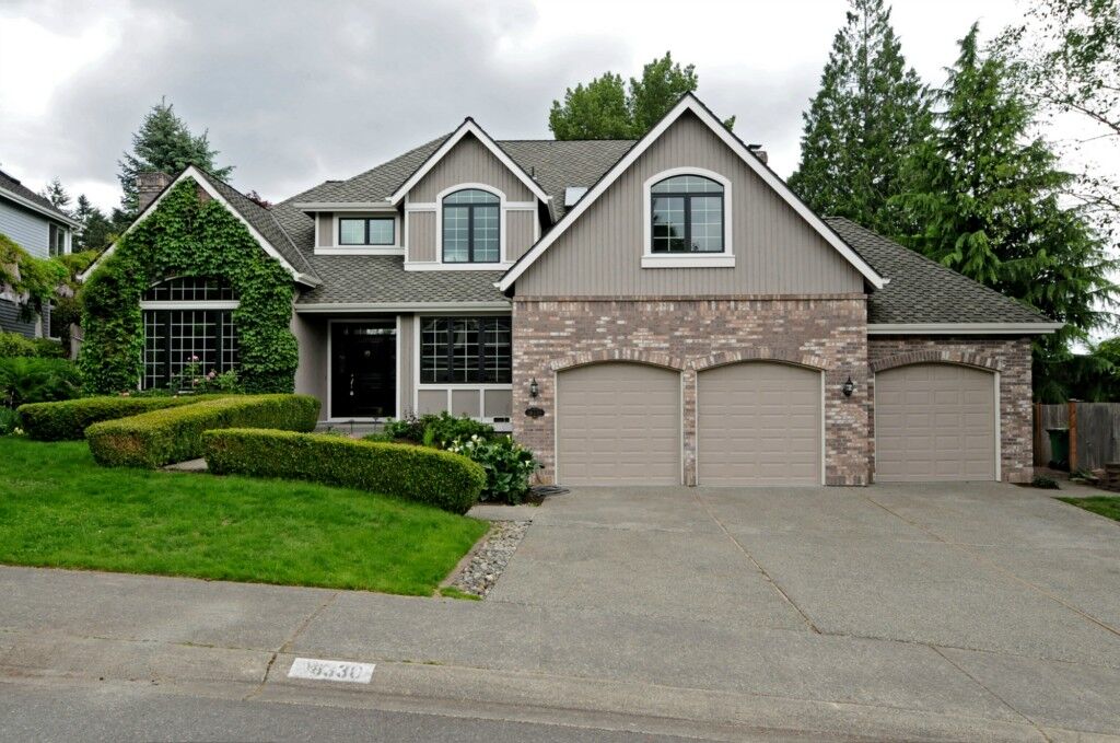 Property Photo: 18330 NE 99th Wy WA 98052