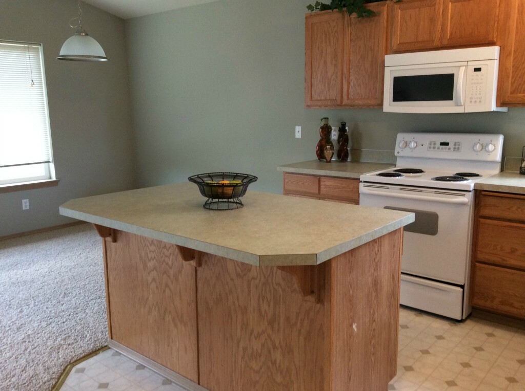Property Photo: 6401 E Roosevelt Ave WA 98404