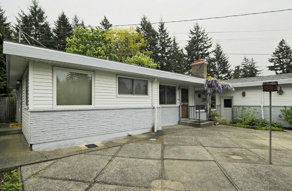 Property Photo:  19134 2nd Ave NW  WA 98177 