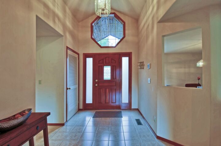 Property Photo: 18225 Bellflower Rd WA 98012