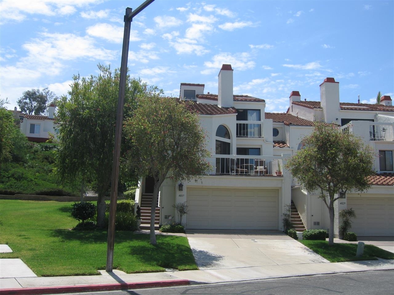 Property Photo:  4837 Tinasa Way  CA 92124 