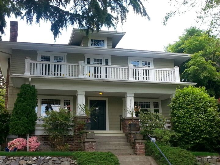 Property Photo:  2225 33rd Ave S  WA 98144 