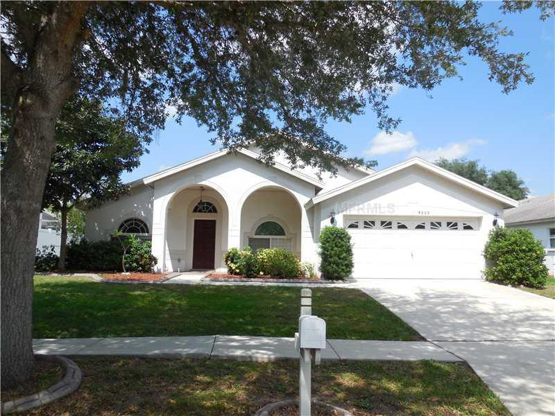 Property Photo: 4605 Portobello Circle FL 33596