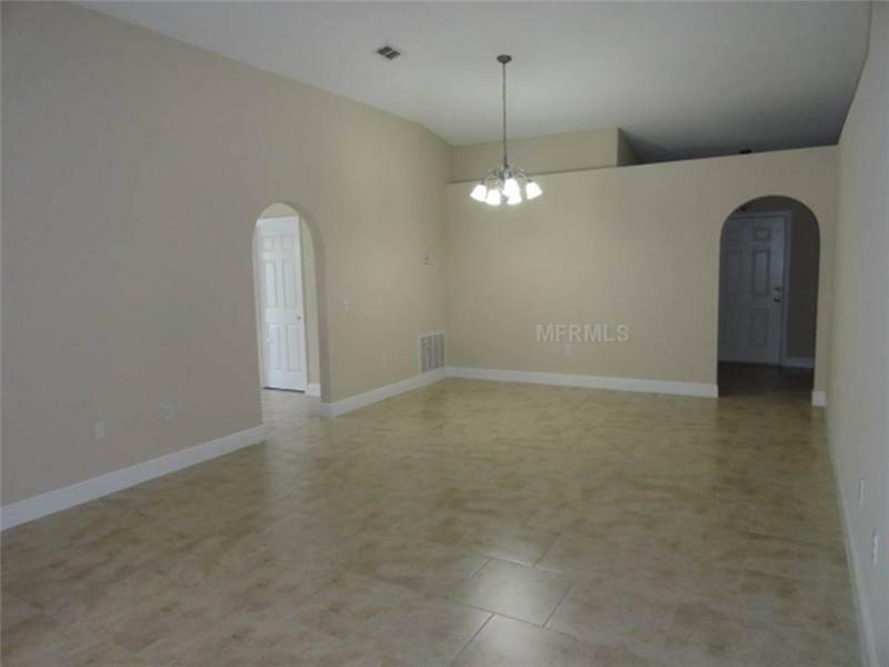 Property Photo:  11118 Fairhaven Way  FL 32825 