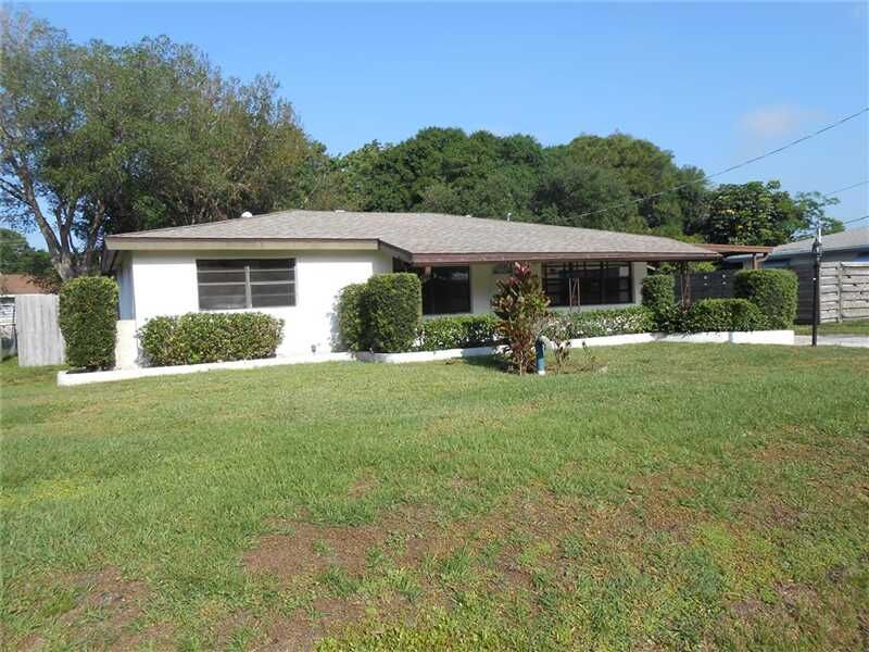 Property Photo:  3606 Belmont Boulevard  FL 34232 