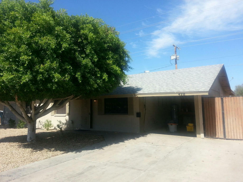 Property Photo:  4311 N 71st Drive  AZ 85033 