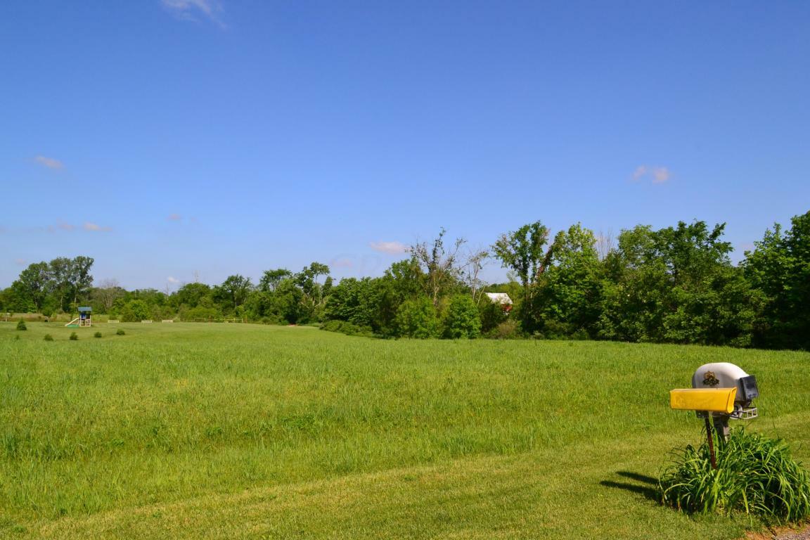 Property Photo: 3518 Burnt Pond Road OH 43061