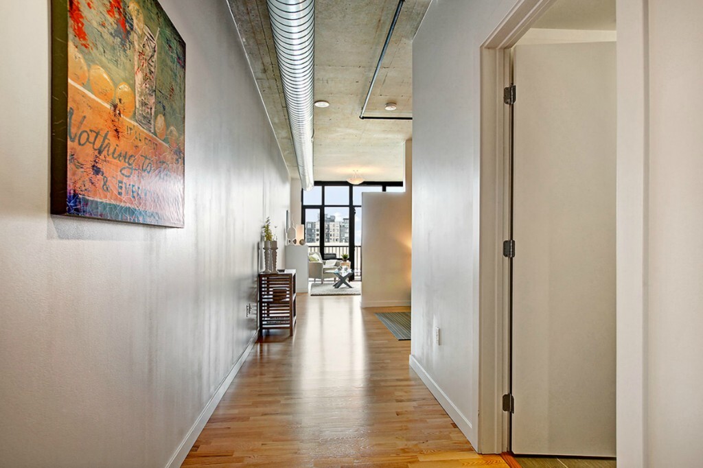 Property Photo: 2720 3rd Ave 615 WA 98121