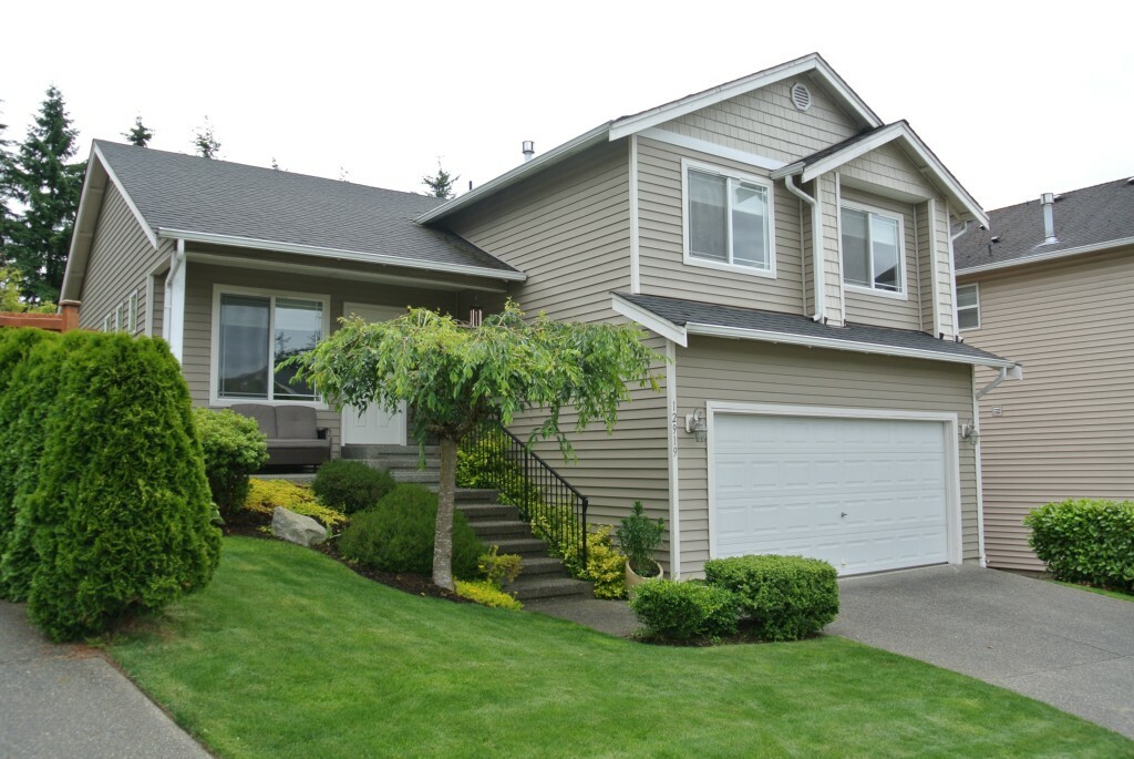 Property Photo: 12919 14th Ave W WA 98204