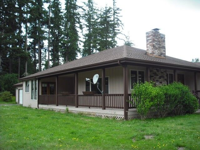 Property Photo: 16926 Longmire Rd SE WA 98597