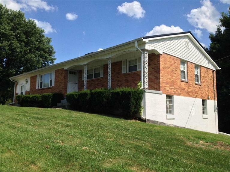 Property Photo:  111 Marsha Drive  KY 40475 