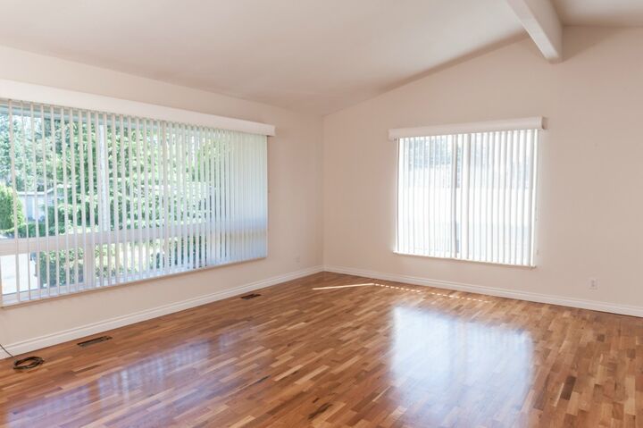 Property Photo: 101 NW 201st St WA 98177