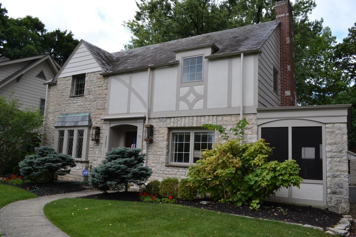 Property Photo: 2393 Coventry Road OH 43221