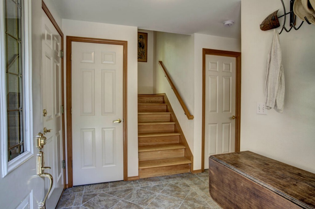 Property Photo: 6210 Ravenna Ave NE WA 98115