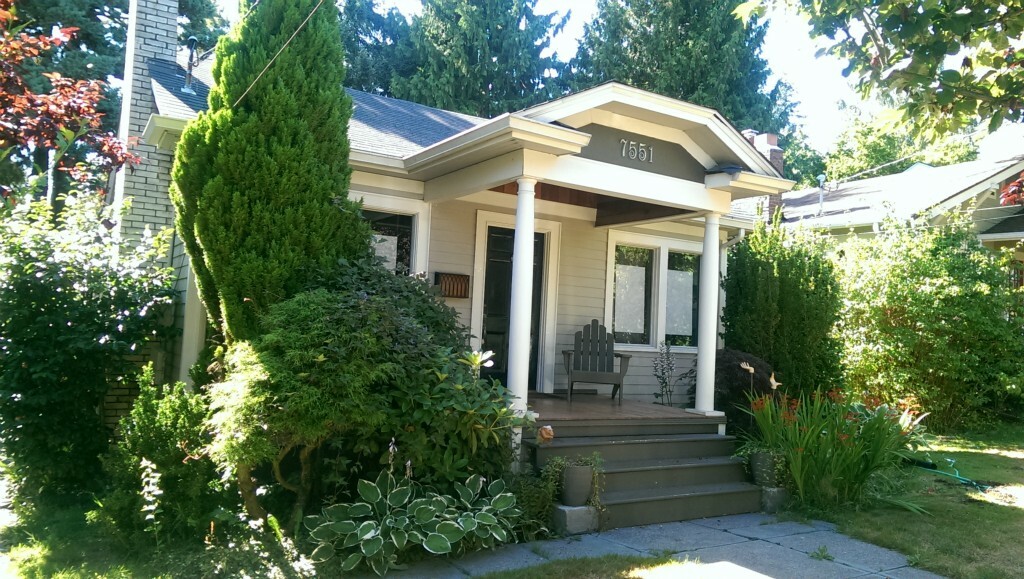 Property Photo:  7551 11th Ave NE  WA 98115 