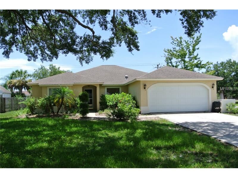 Property Photo:  389 Gulf Breeze Boulevard  FL 34293 