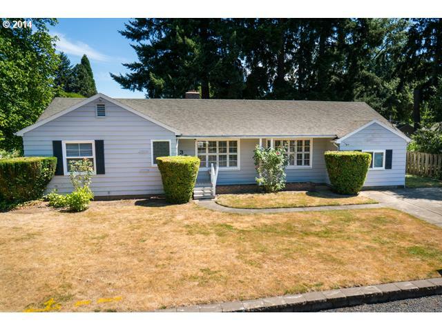 Property Photo:  334 NE Birchwood Rd  OR 97124 