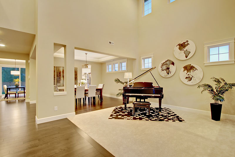Property Photo: 23815 3rd 9 Dr SE WA 98021