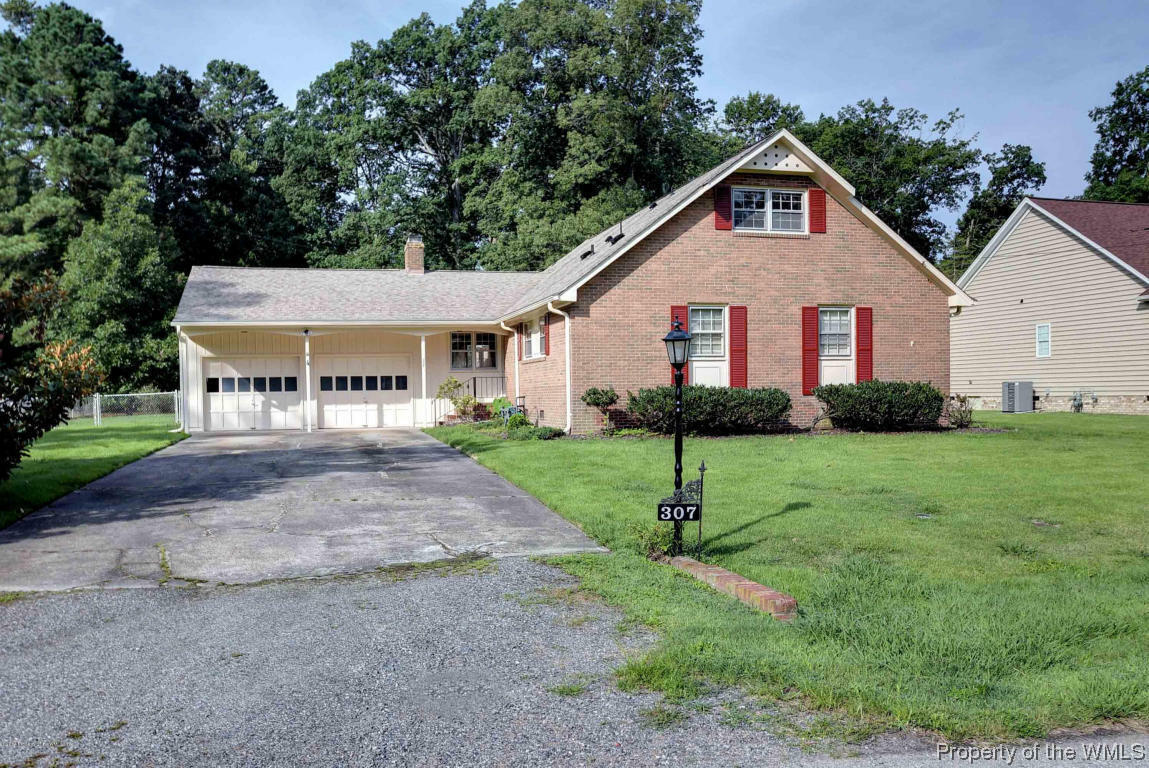 Property Photo:  307 Grafton District Road  VA 23692 