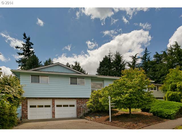 Property Photo: 7160 Monte Verde Dr OR 97027