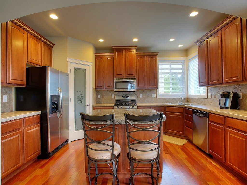 Property Photo: 9502 205th St Ct E WA 98338