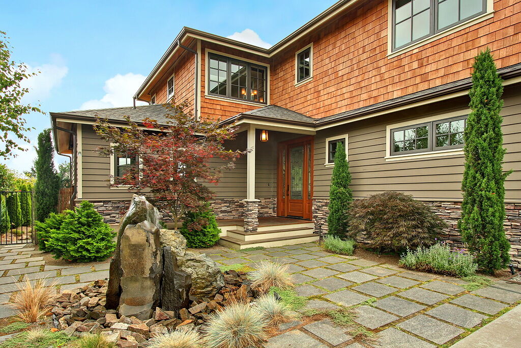 Property Photo:  4028 93rd Ave SE  WA 98040 