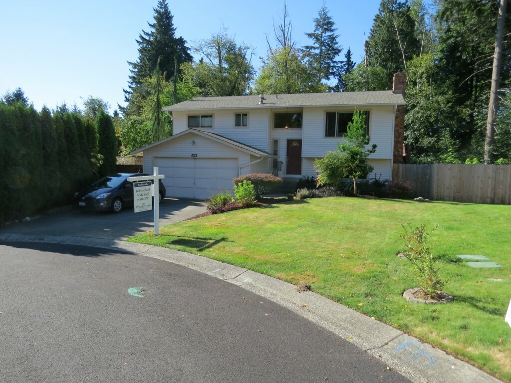 Property Photo: 1104 204th Place SE WA 98012