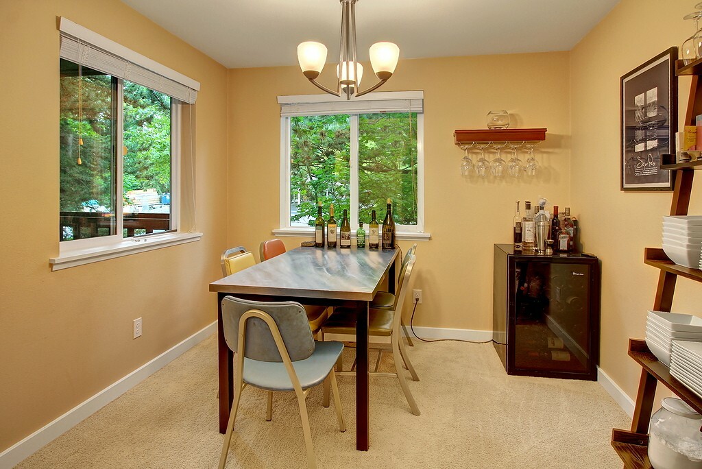 Property Photo: 6700 NE 182nd St A-202 WA 98028