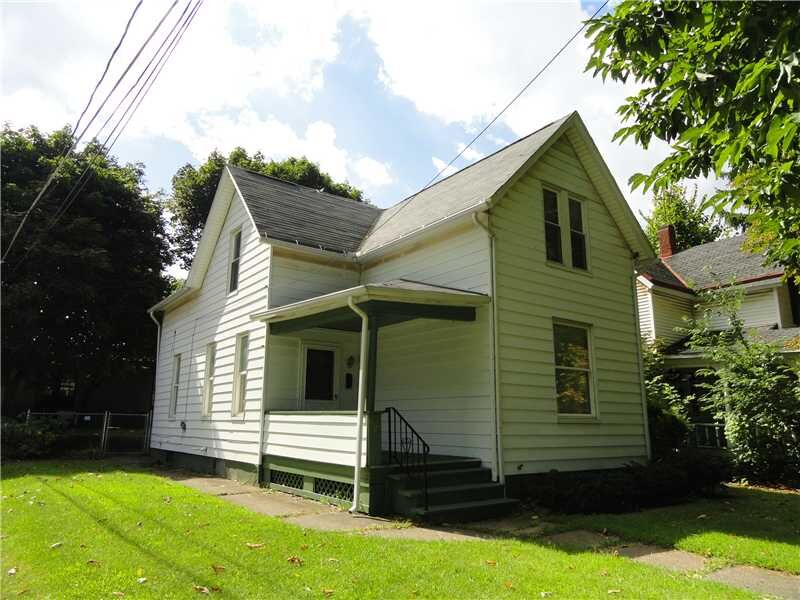 Property Photo: 627 E 19th Street PA 16503