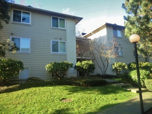 Property Photo:  6700 NE 182nd St A107  WA 98028 