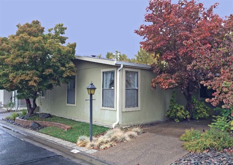 Property Photo:  333 Mountain View Drive 33  OR 97540 