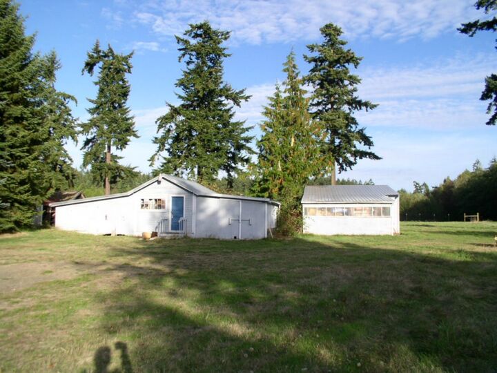 Property Photo: 841 S Jacob Miller Rd WA 98368