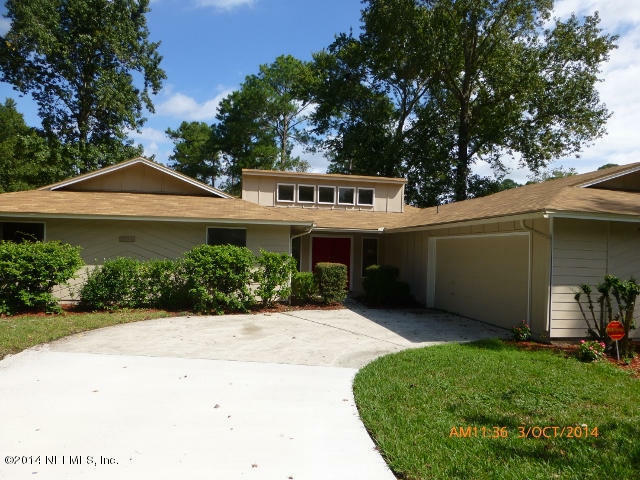 Property Photo:  11629 Edinburgh Way  FL 32223 