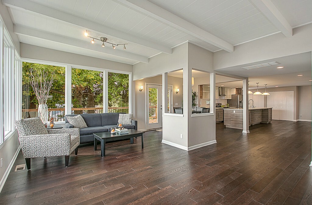 Property Photo: 160 S 210th St WA 98198