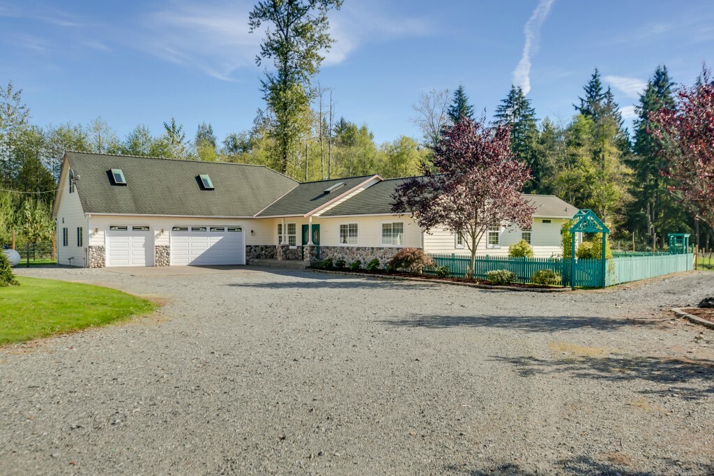 Property Photo: 13004 84th St NE WA 98258