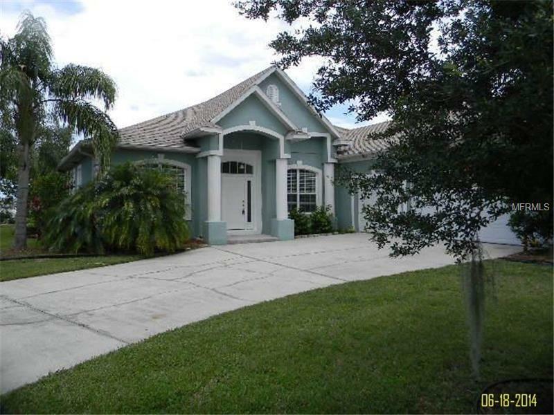 Property Photo:  213 Zachary Wade Street  FL 34787 